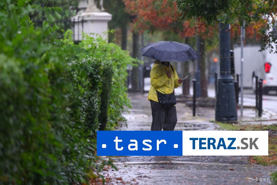 Juh Japonska zasiahli silne dazde evakuuju pol miliona ludi