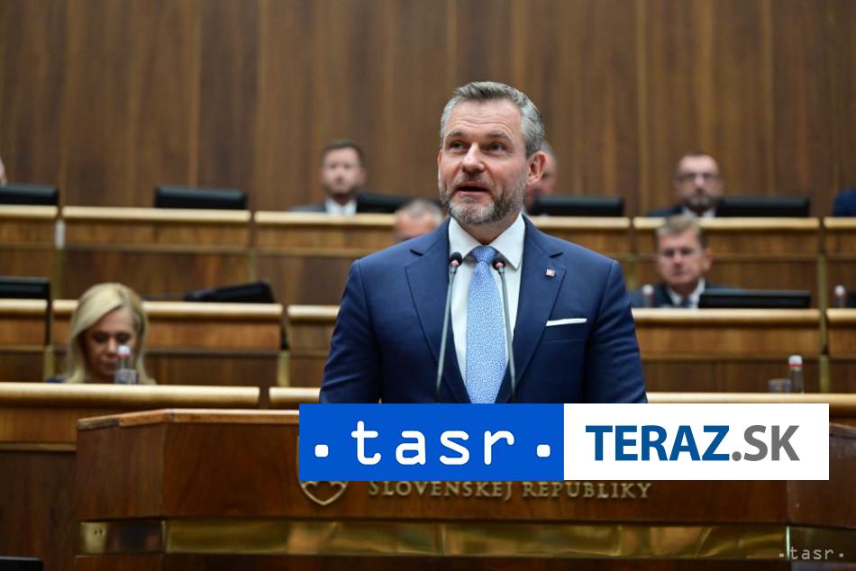 Statna komisia zacala konanie o pozicke na Pellegriniho kampan