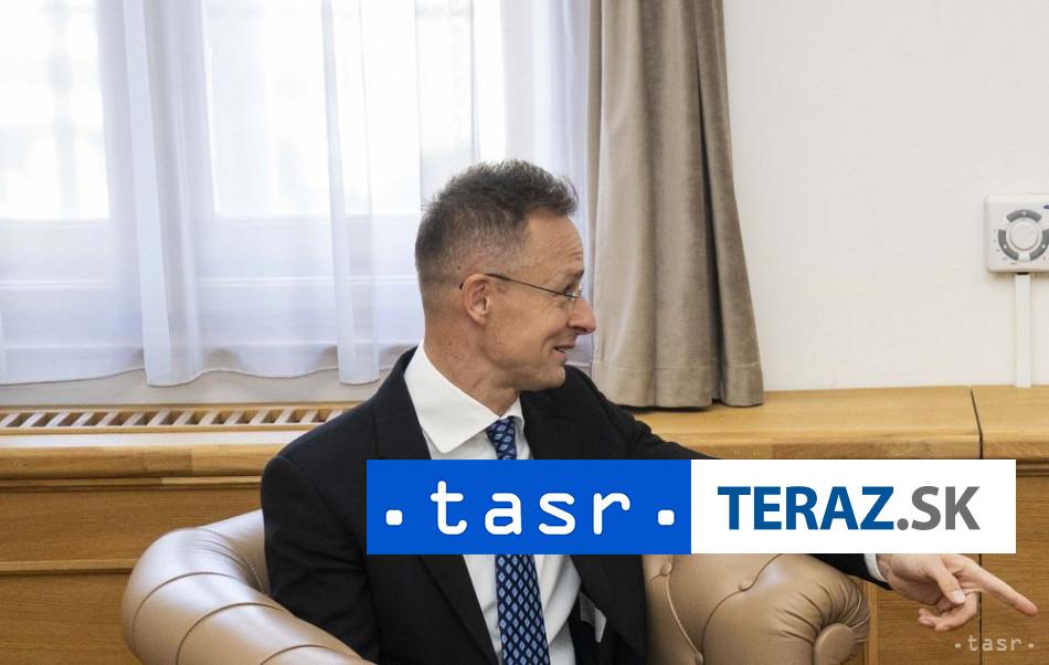 Szijjarto Madarsko ponuklo ze bude hostit rokovania Ukrajiny a Ruska
