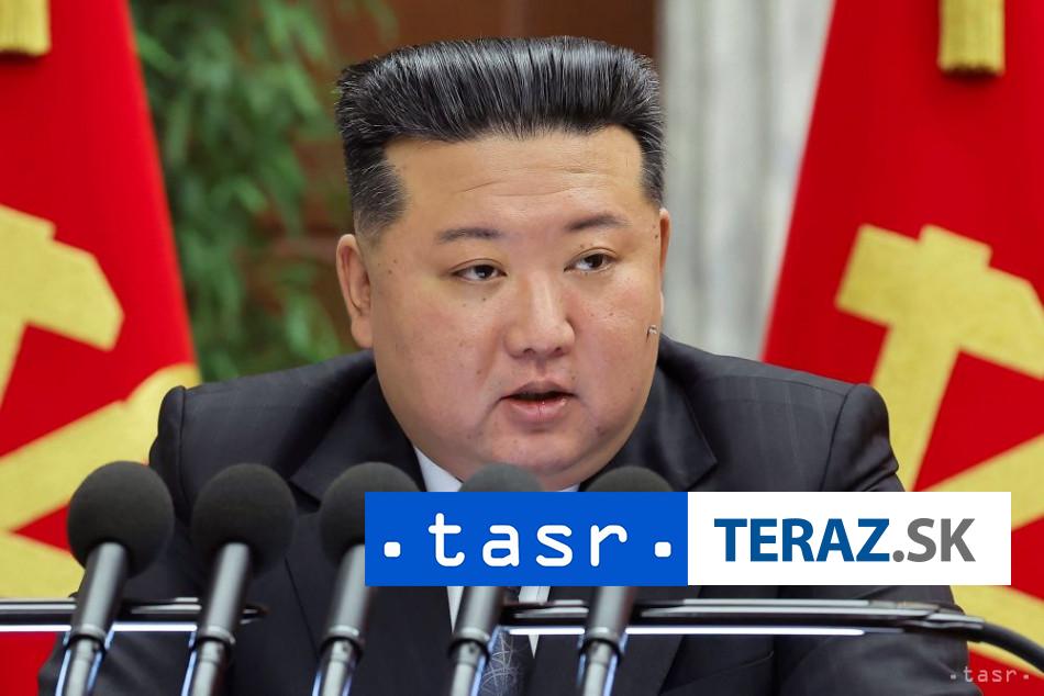 KCNA Kim Cong un sa stretol s rodinami vojakov KLDR padlych za Rusko