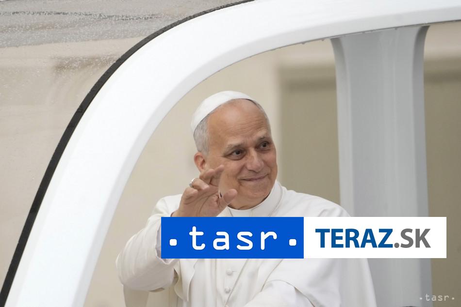 Papez podakoval obyvatelom Lampedusy za pomoc migrantom