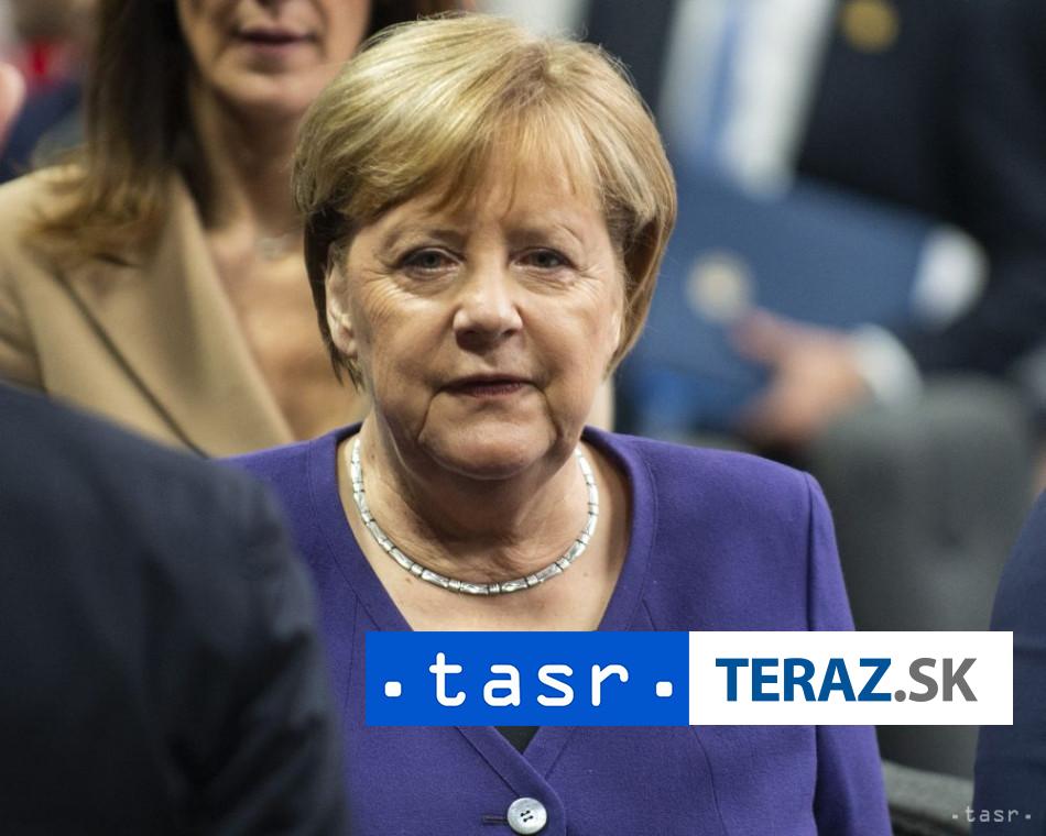 Pred 20 rokmi zacala eru kancelarky Merkelovej vitazna volba