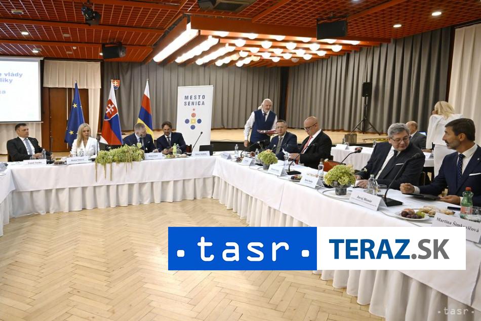 Vlada sa na vyjazdovom rokovani v Nitre ma venovat envirozakonom