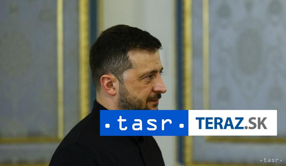 Zelenskyj oznamil zvysenie platov ucitelov a studentskych stipendii