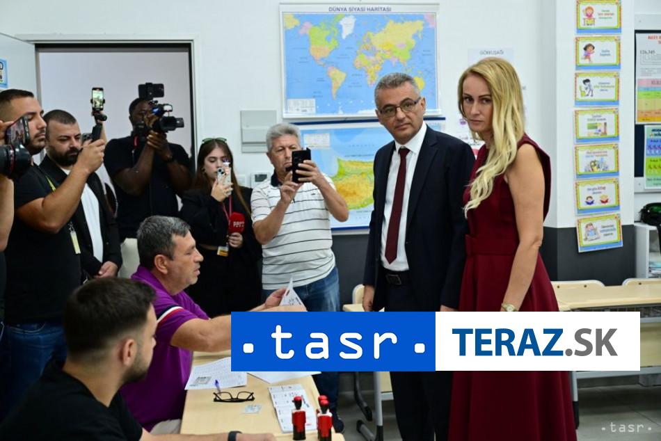 Cyperski Turci vo volbach rozhoduju o vztahoch s Tureckom alebo EU