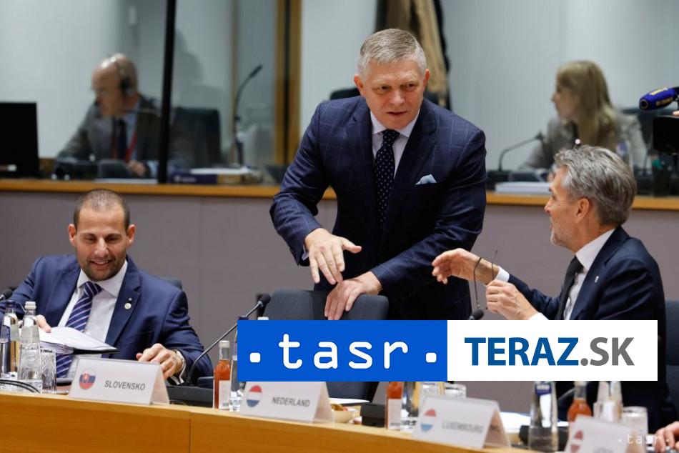 Fico S Merzom chceme reviziu zakazu predaja aut so spalovacimi motormi