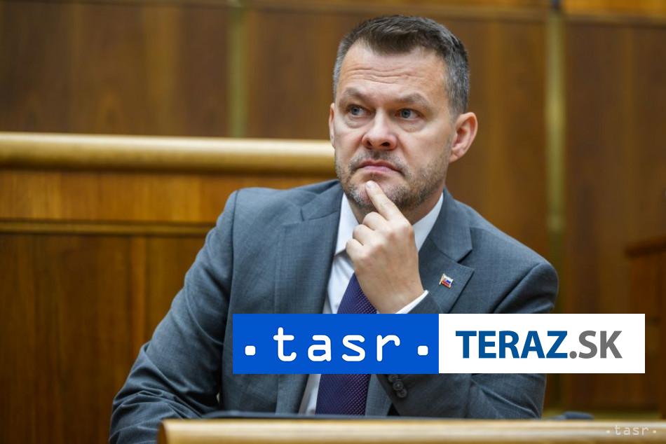 Mimoriadna schdza o odvolani ministra Migala sa nezacala