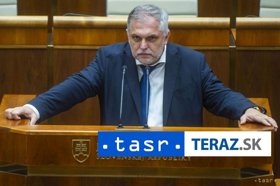 Michelko Vetovane zakony sa posuvaju kym nie je koalicna zhoda
