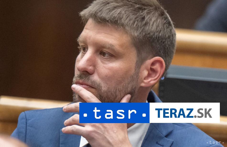 Opozicia sa pre zakon na zriadenie noveho uradu za UOO obrati na US