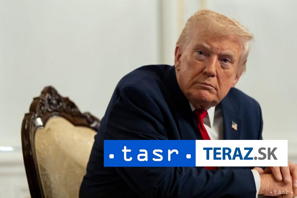 Trump rokoval s poradcami o Venezuele dal Madurovi ultimatum