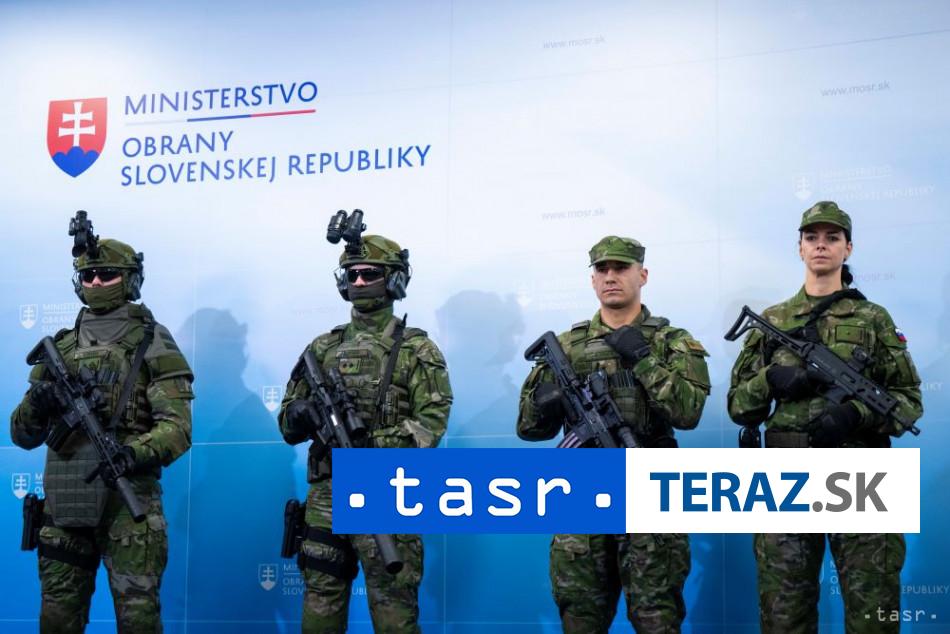 VIDEO Rezort obrany predstavil nove uniformy a vyzbroj