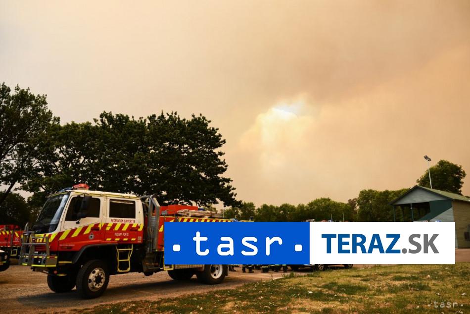 Australia vyhlasila stav katastrofy trapi ju poziare