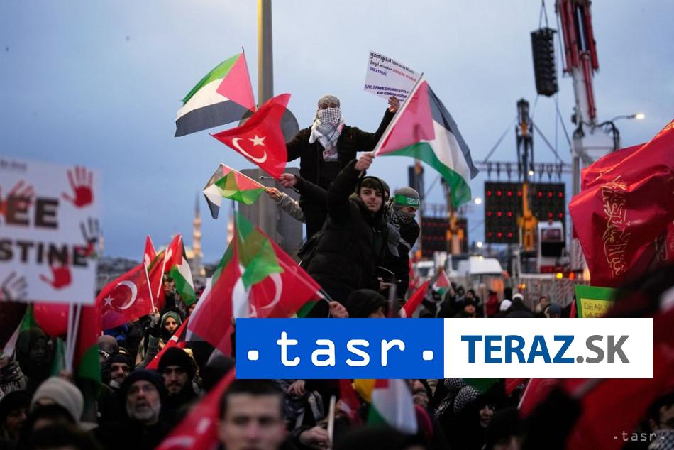 Statisice ludi pochodovali v Istanbule za Gazou