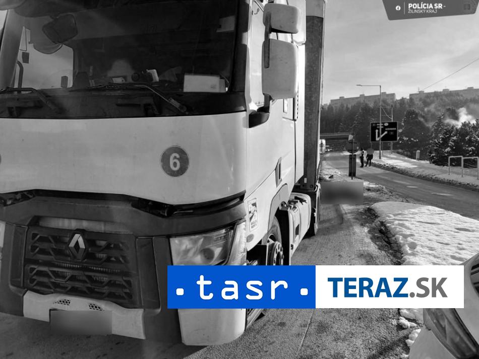 Tragicka nehoda Kamion v Dolnom Kubine zrazil chodkynu