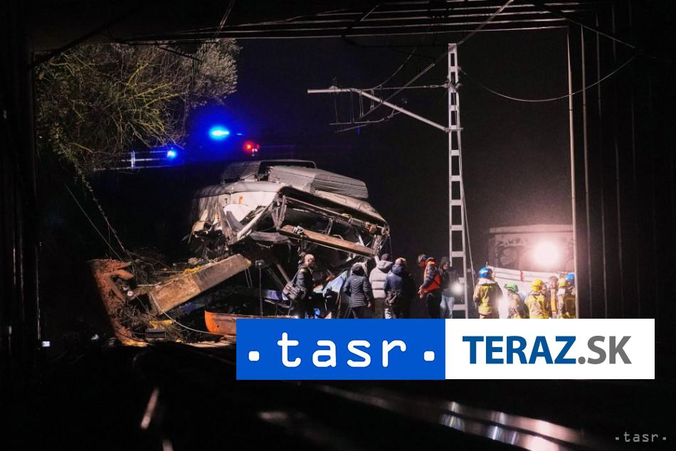 VLAK NARAZIL DO MURU NEhODA MA JEDNOU OBET A DESIATKY ZRANENYCH