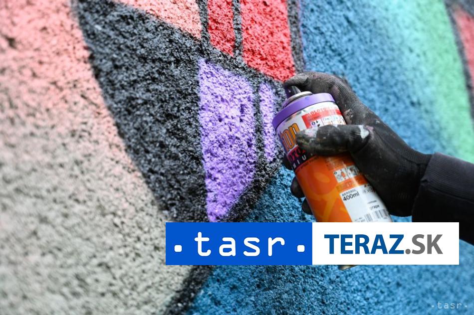 CHYTILI SPREJERA Devadesiatrocny muz pokreslil budovu prokuratury