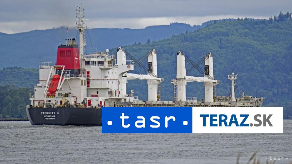 Grecky tanker bol zasiahnuty v Ciernom mori posadka je v bezpeci