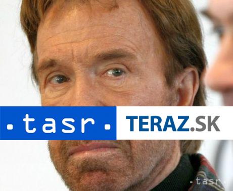 Neznicitelny Chuck Norris bol hospitalizovany