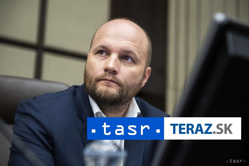 Opozicia kritizuje plan legislativne zavies institut stavu ohrozenia