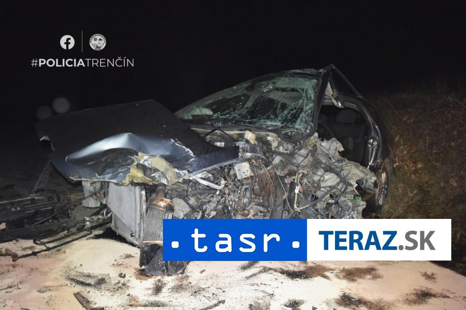 VAZNA NEHODA Opity vodic presiel do protismeru pat osob utrpelo zranenia