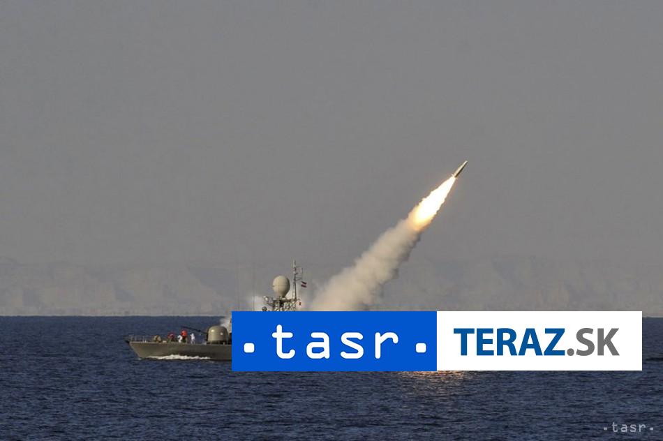 Zasah zasiahlo nabrezie pristavneho mesta nedaleko Hormuzskeho prielivu