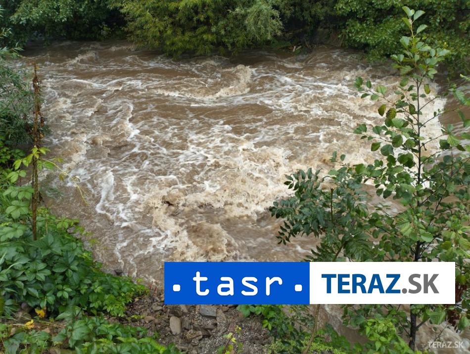 v ruskom dagestane vyhlasili pohotovost kvoli povodniam