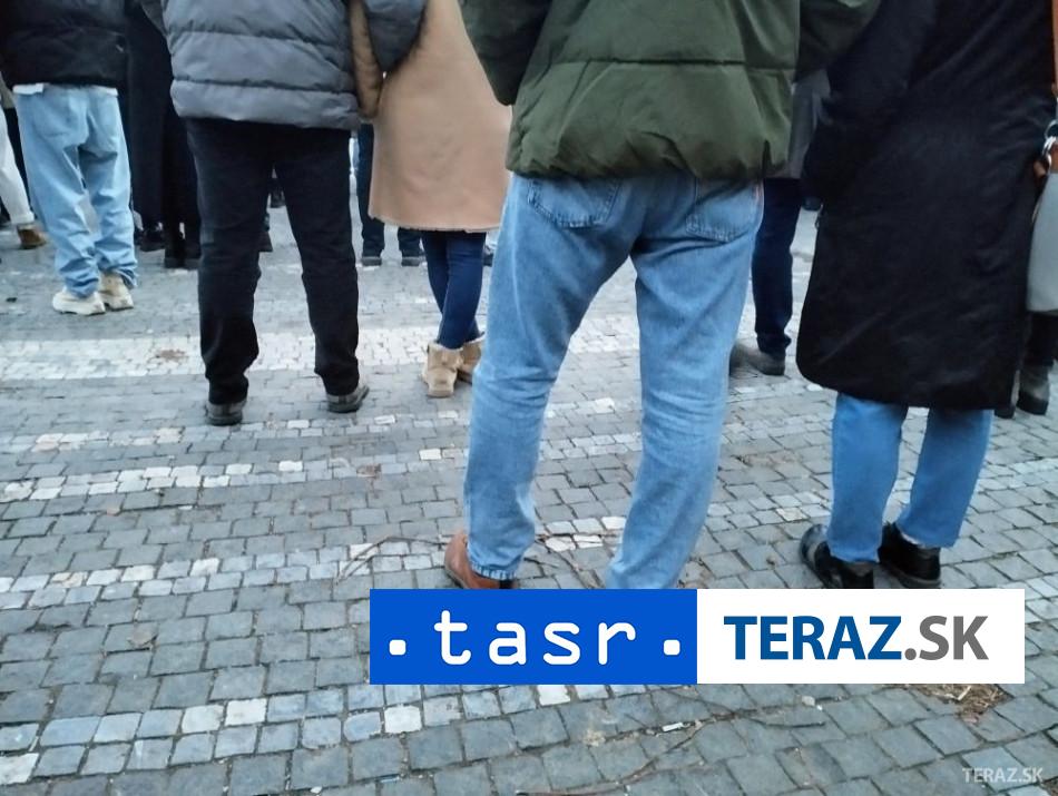 Francúzske úrady zakázali zhromaždenie moslimov z dôvodu bezpečnosti. 3 Francuzske urady zakazali zhromazdenie moslimov z dovodu bezpecnosti