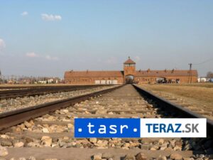 Na Pochod zivych medzi koncentracnymi tabormi prislo tisice ludi