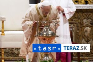 Papez slavil omsu pozehnania olejov