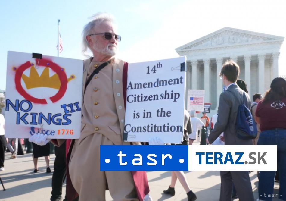 Trump sa dostavil na sud kde sa prejednava obmedzenie prava na obcianstvo