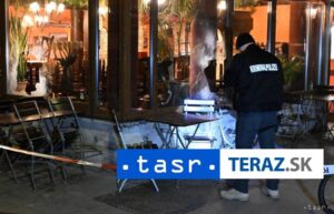 UTOK NA ZIDOVSKU RESTAUACIU ROZBILI OKNA A HODILI DOVNUTRA VYBUSHNINU