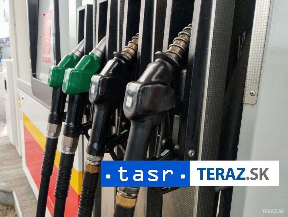 Krym V Sevastopole je zavedeny pridlovy system na nakup benzinu