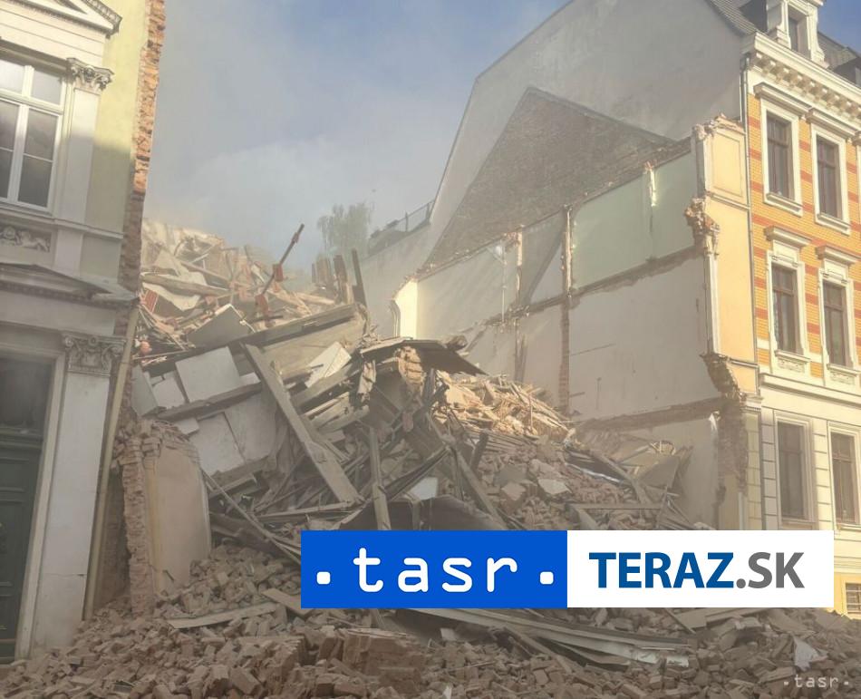 Nemecki zachranari objavili tela dvoch osob nezvestnych po zruten budovy