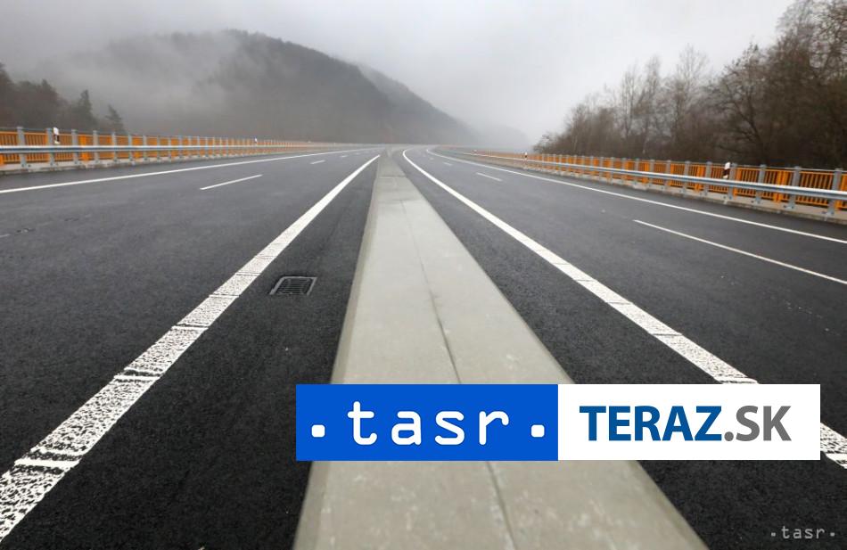 HROMADNA NEHODA D1 pri Budci je uzavreta