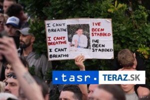 Na zhromazdeni po vrazde Henryho Nowaka v Britanii nastali nepokoje