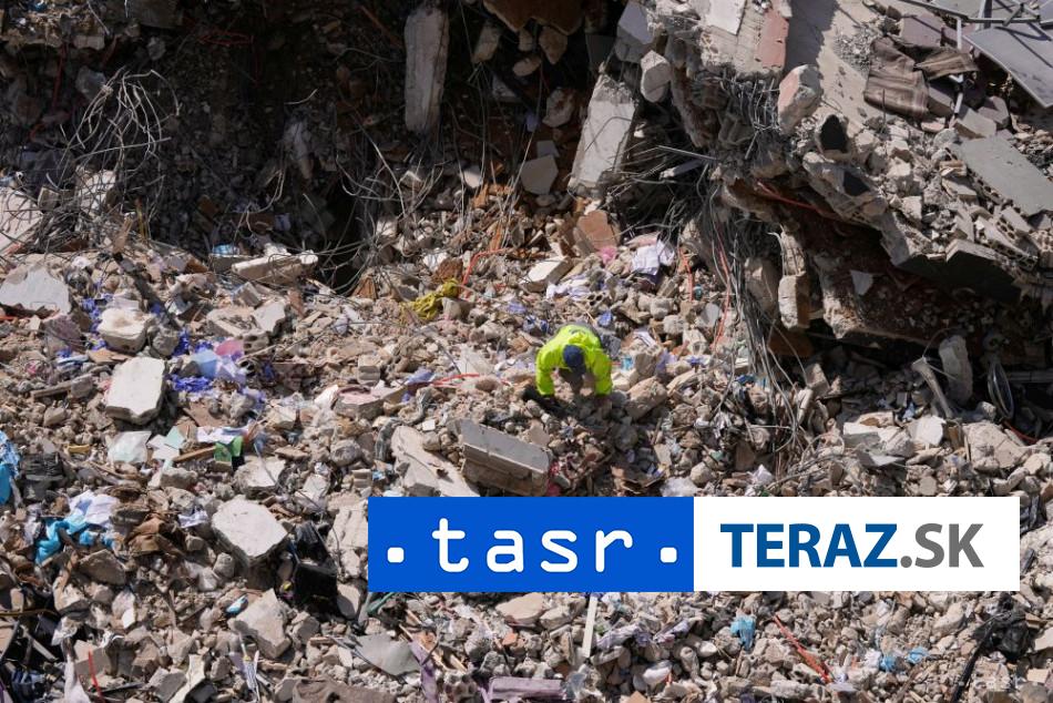 Pocet obeti izraelskych utokov na juhu krajiny vzrastol na devat