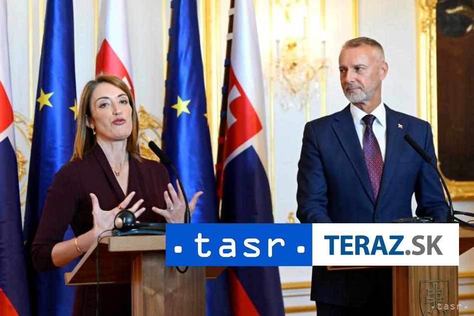 Raši: EÚ musí bojovať za svoju budúcnosť a bezpečnosť 2 Rasi EU musi bojovat za svoju buducnost a bezpecnost