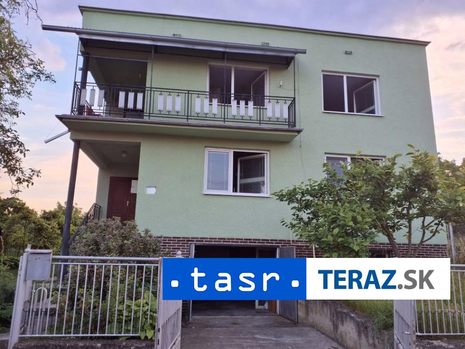 V Malčiciach horela rodinná budova, zranilo sa maloleté dieťa. 4 V Malciciach horela rodinna budova zranilo sa malolete dieta