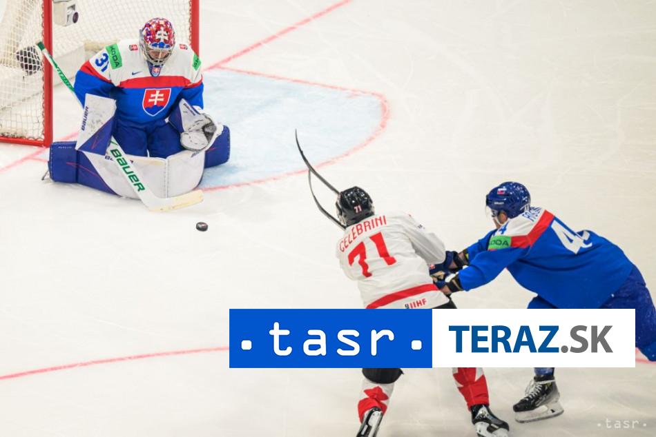 Celebrini sa stal Hracom roka podla IIHF