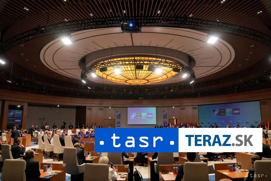 Erdoganove revolvery prekvapili NATO Pellegrini ten svoj mozno vyskusat