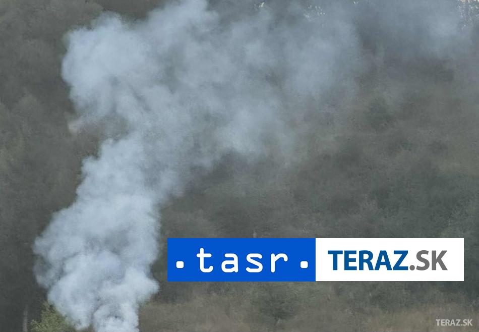 Hasici po 13 dnoch uhasili poziar budovy v batovskom areali