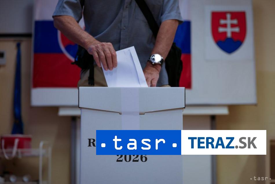Hlasovat v referende prisli aj niektori zastupcovia opozicie