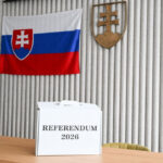 ONLINE Desiate referendum je neplatne ucast bola velmi nizka