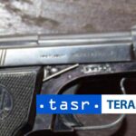Policajt postrelil muza ktory udajne ohrozoval hliadku