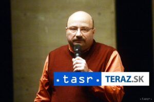 SLOVENSKO SMUTI Zomrel textar manazer a producent Martin Sarvas