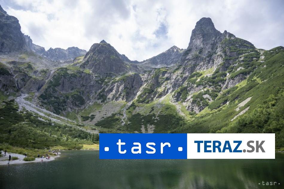 TRAGEDIA VO VYSOKYCH TATRACH MUZ ZOMREL PO PADE Z CIERNEHO STITU