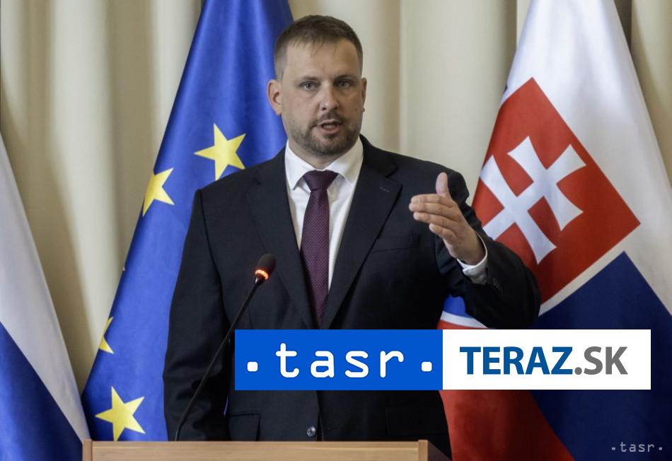 KDH vyzyva Saska aby predlozil riesenie pre fungovanie zachrannej sluzby