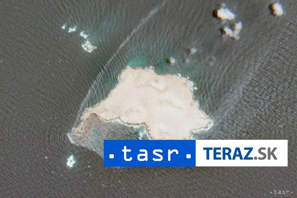 Pre únik ropy z tankera pri Ománe hrozí ekologická katastrofa 2 Pre unik ropy z tankera pri Omane hrozi ekologicka katastrofa
