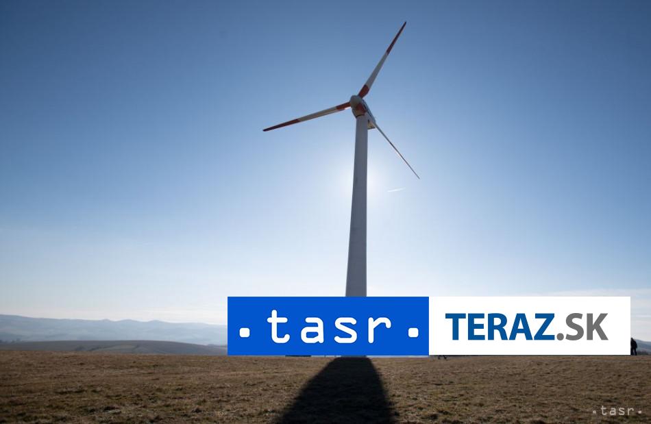 V Česku spadla 30-metrová veterná turbína 3 V Cesku spadla 30 metrov vetrna turbina