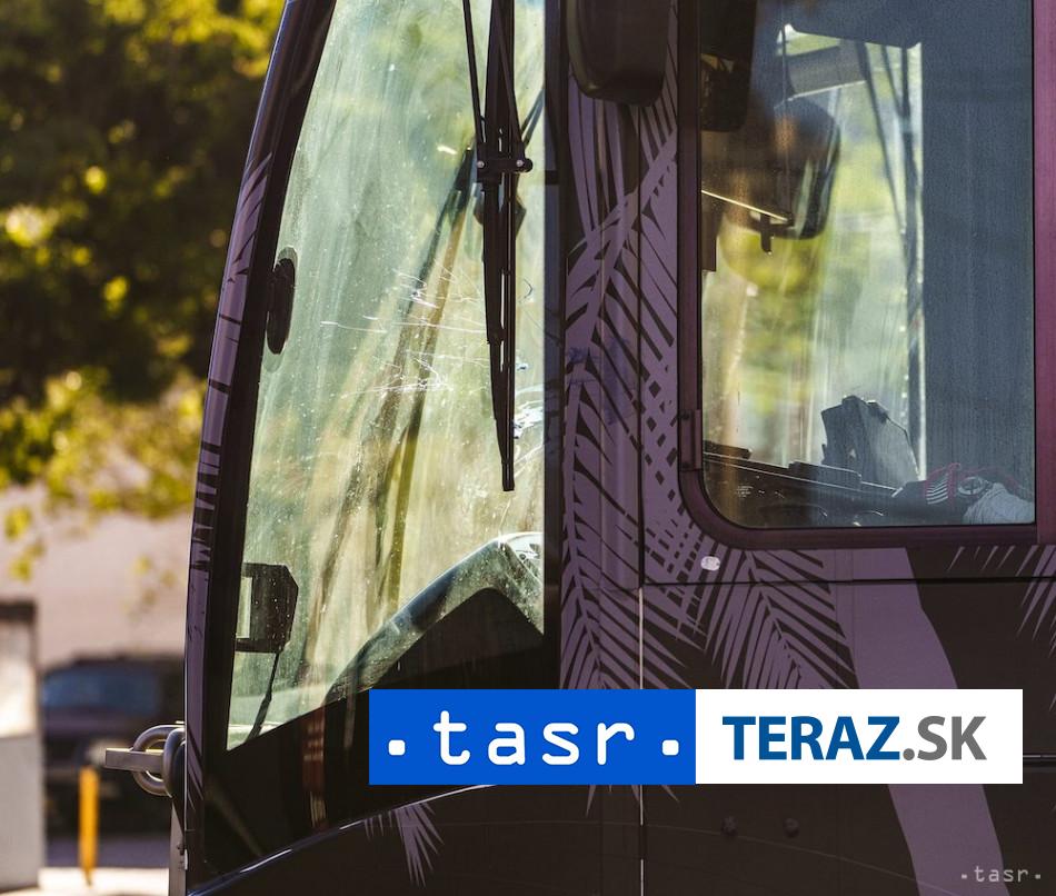 Pri nehode poľského autobusu v Maďarsku zahynulo najmenej 12 osôb. 2 pri nehode polskho autobusu v maarsku zahynulo najmenej 12 osob